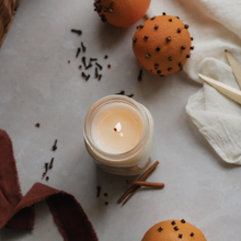 Load image into Gallery viewer, Antique Candle Co.® - Sweet Orange &amp; Clove - Soy Wax Mason Jar Candle