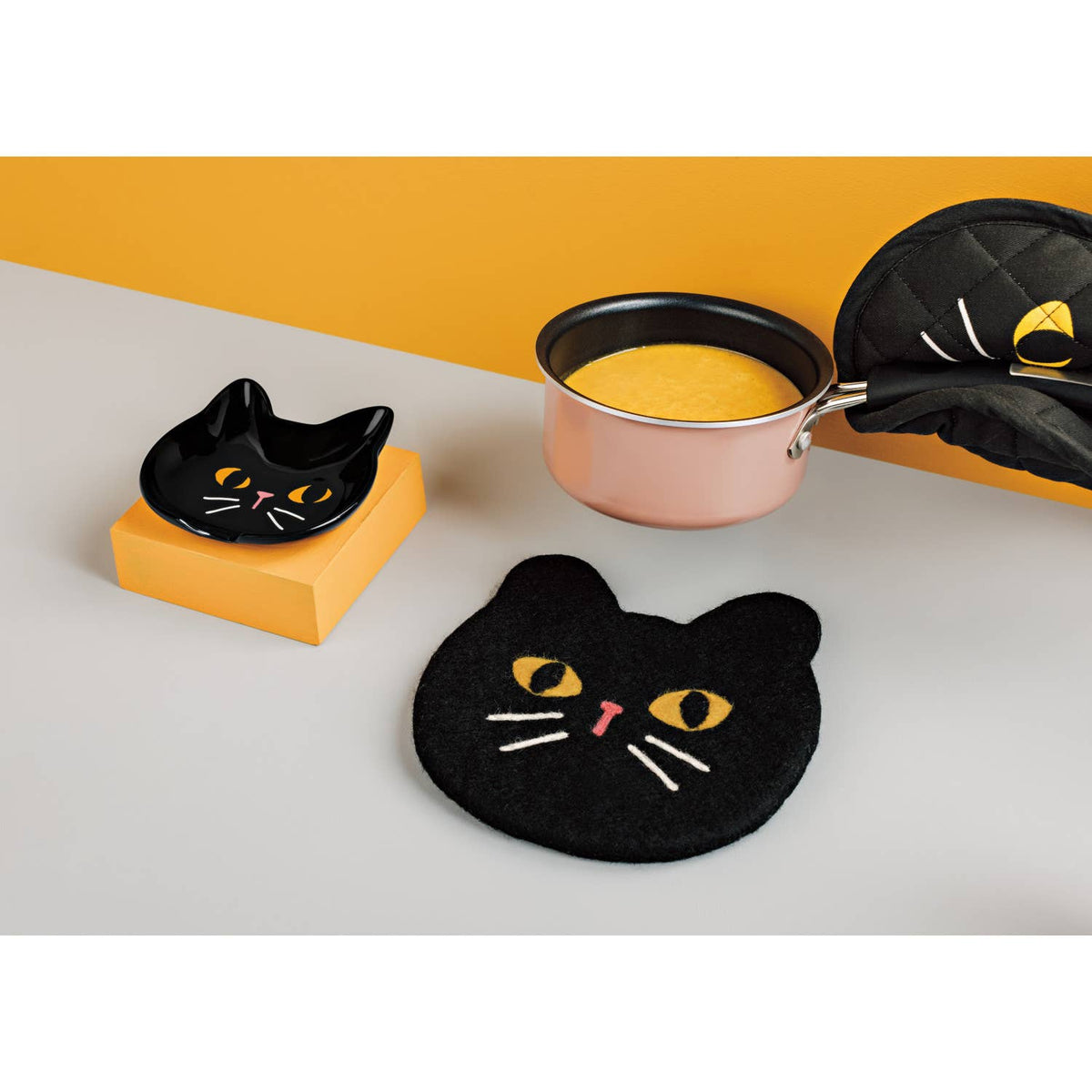 Danica Jubilee - Black Cat Potholder