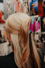 Load image into Gallery viewer, Knitting Needle Hair Claw