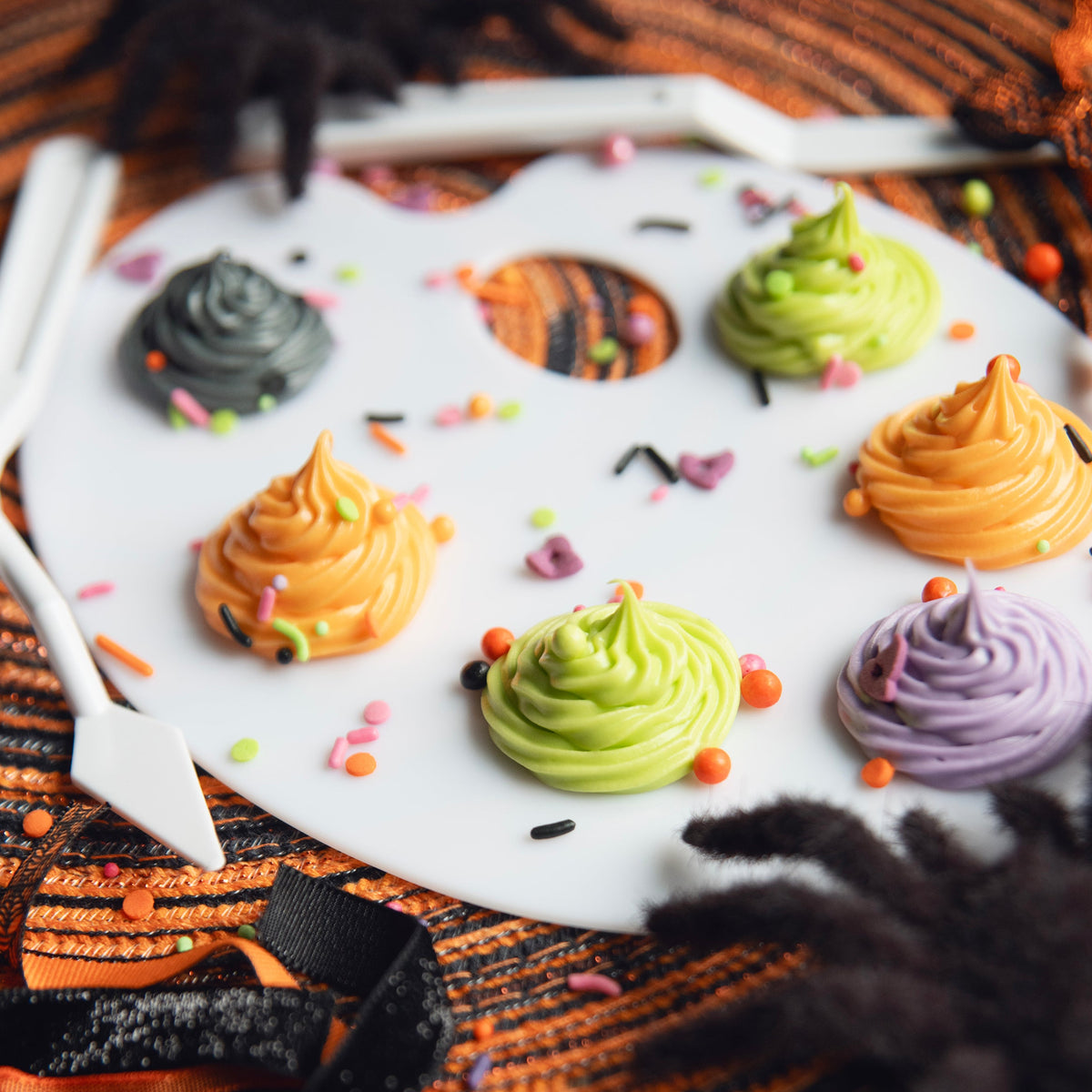 Halloween Cake Painting - October 24