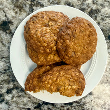 Load image into Gallery viewer, Oatmeal Chocolate Chip Cookie