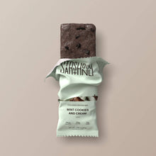 Load image into Gallery viewer, Stars + Honey - Mint Cookies and Cream