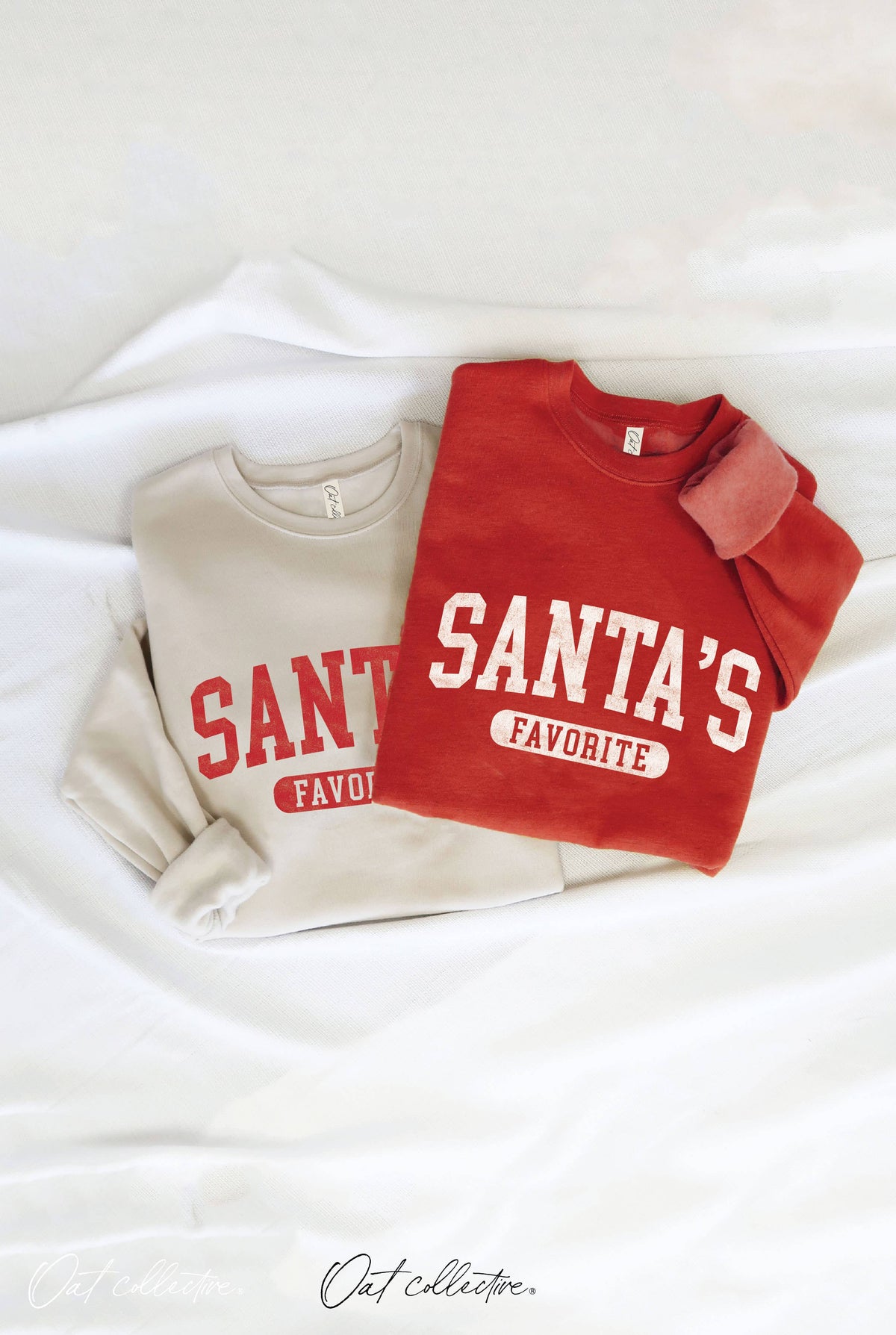 OAT COLLECTIVE - SANTA'S FAVORITE Graphic Sweatshirt
