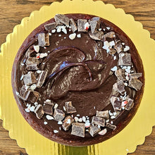 Load image into Gallery viewer, Christmas Chocolate Peppermint Cheesecake