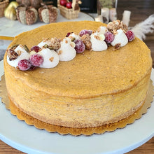 Load image into Gallery viewer, Thanksgiving Pumpkin Cheesecake